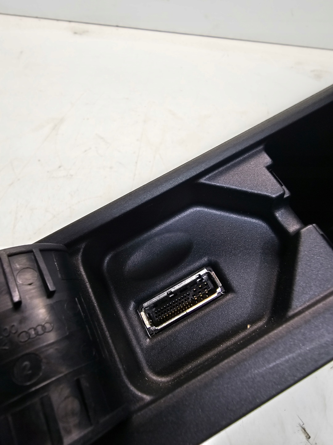 module INTERFACE AUDIO AMI AUDI A4 B8 A5 4E0035785F