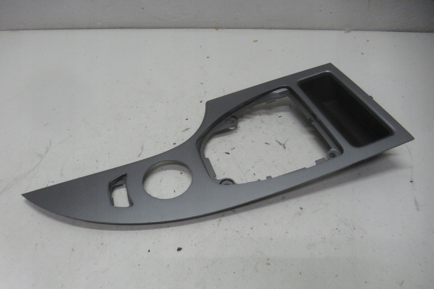 BMW E60 E61 07R frame cover TUNELU SRODKOWEGO 6988994