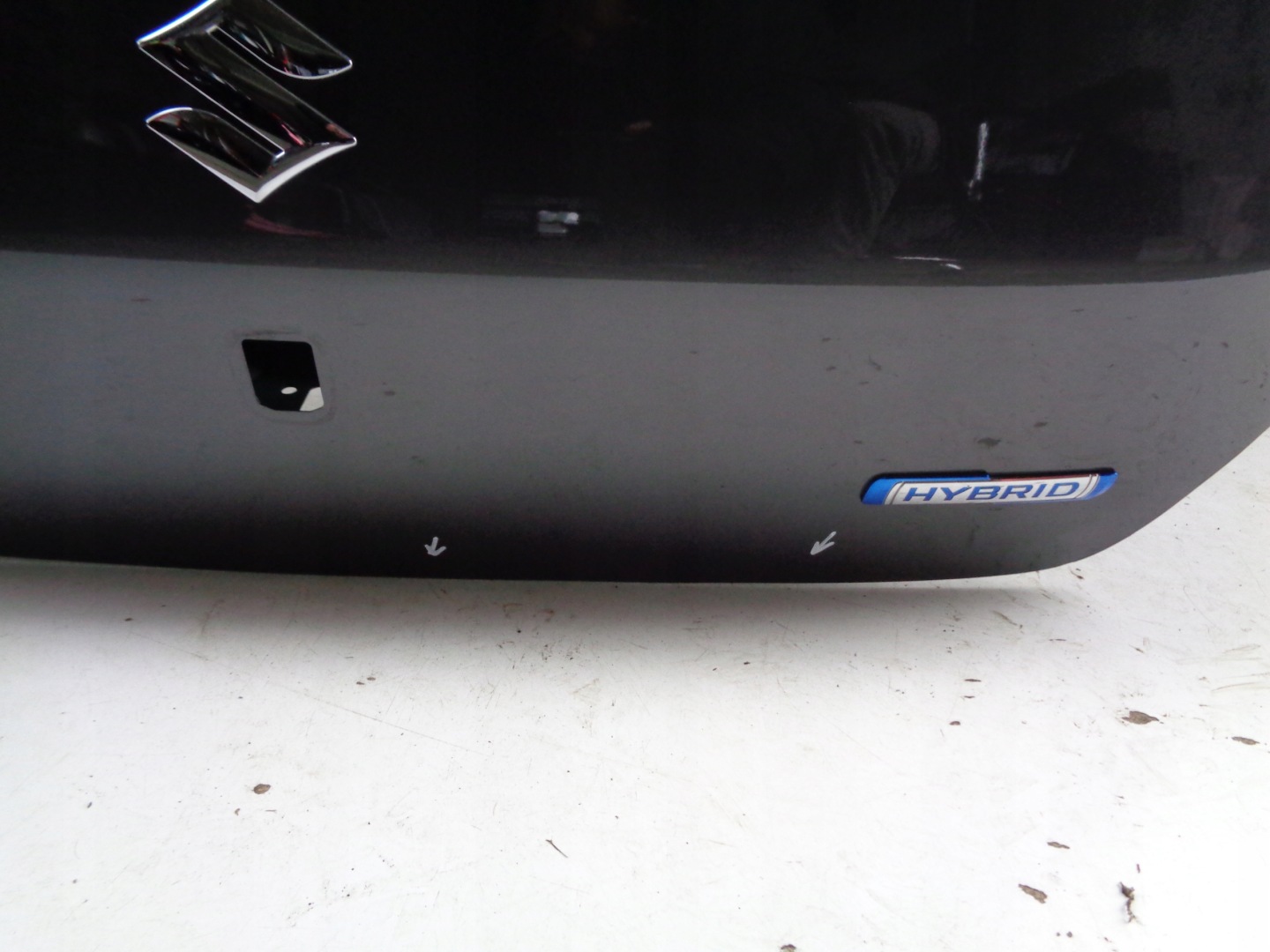 boot doors SUZUKI SWIFT MK9 24- window NR 50496