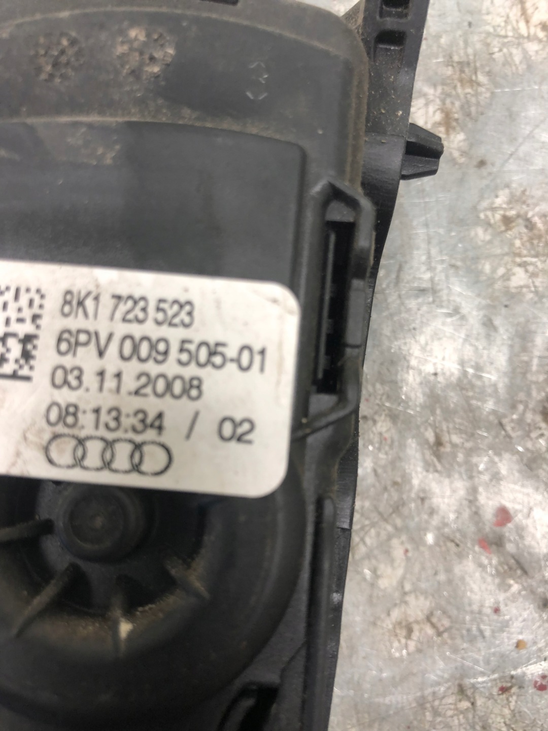 Gaspedal potentiometer AUDI A4 B8 8K1723523