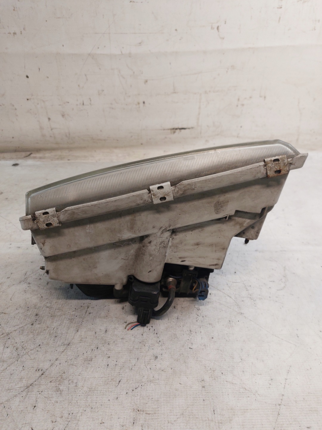 light right front VOLVO V40 FL