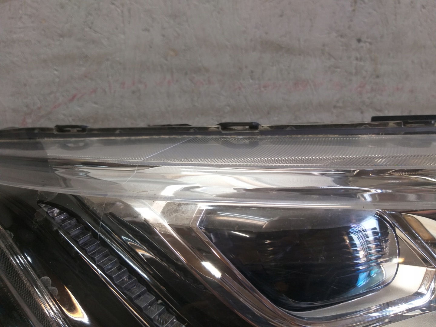 LIGHT FRONT RIGHT MITSUBISHI ECLIPSE CROSS FULL LED