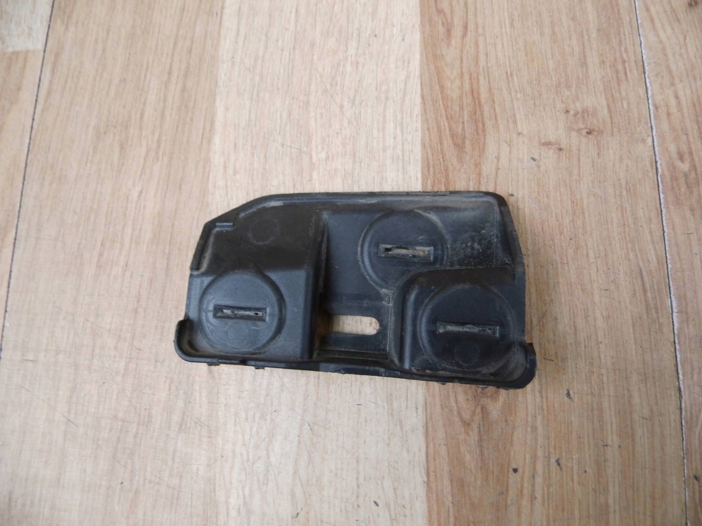 Mazda CX3 Support Console Support plaque Jupes Couvertures Moulage progowej Droit