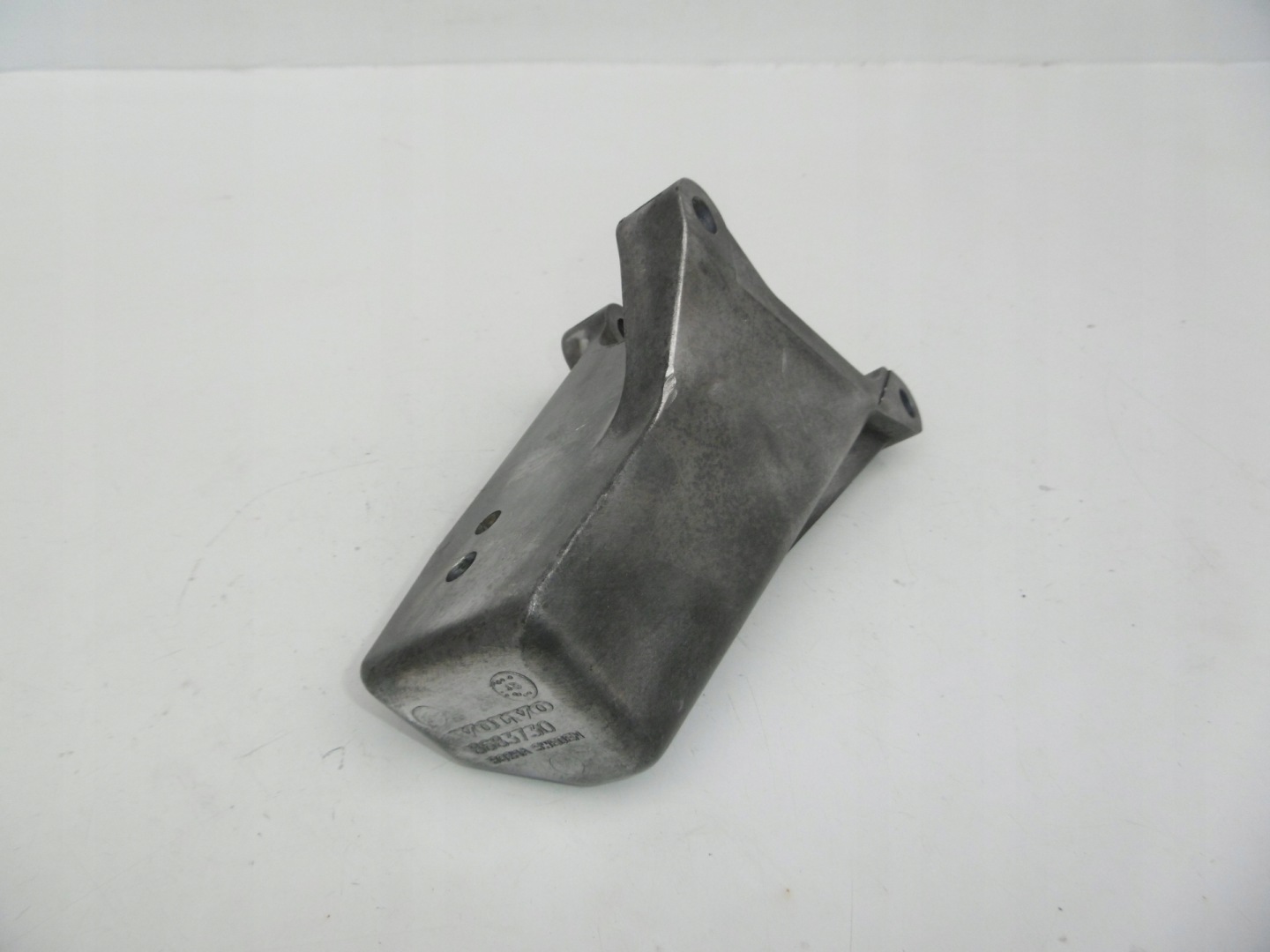 console holder engine mount VOLVO XC90 4.4 V8