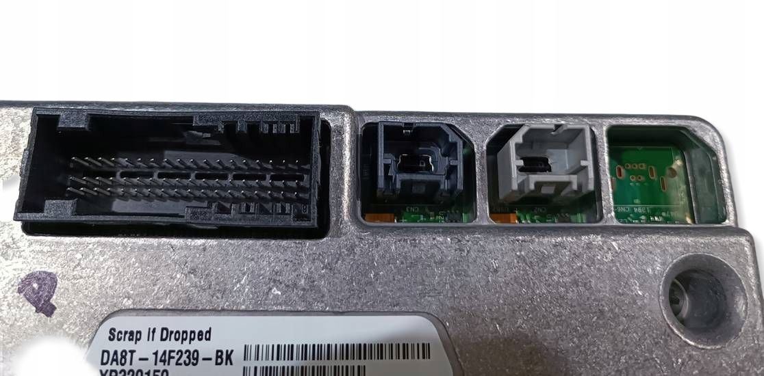 Ford FLEX SYNC 2 radio navigation ekran display 2013