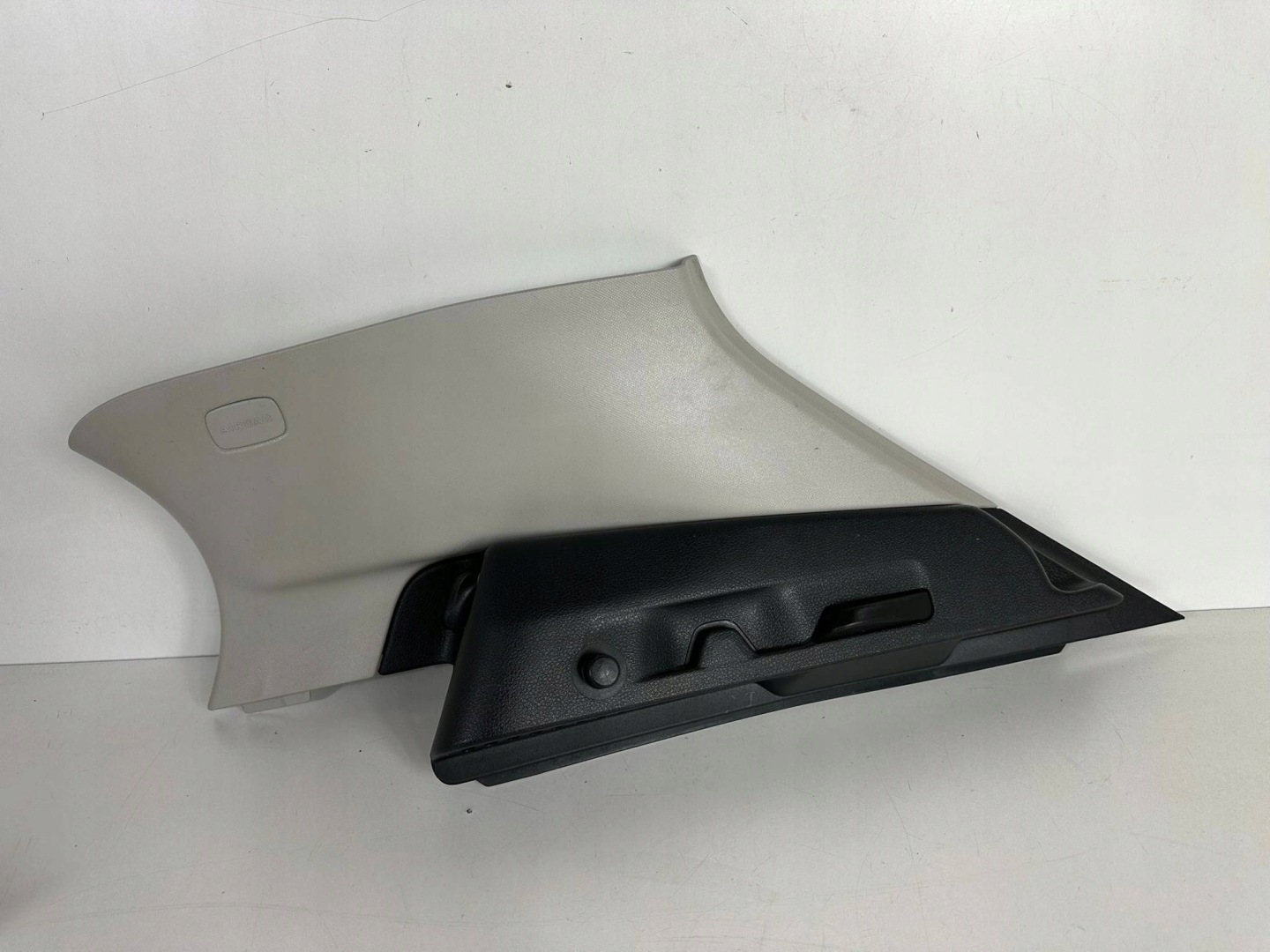 Mercedes GLA W156 side / upholstery side boot A1566904400