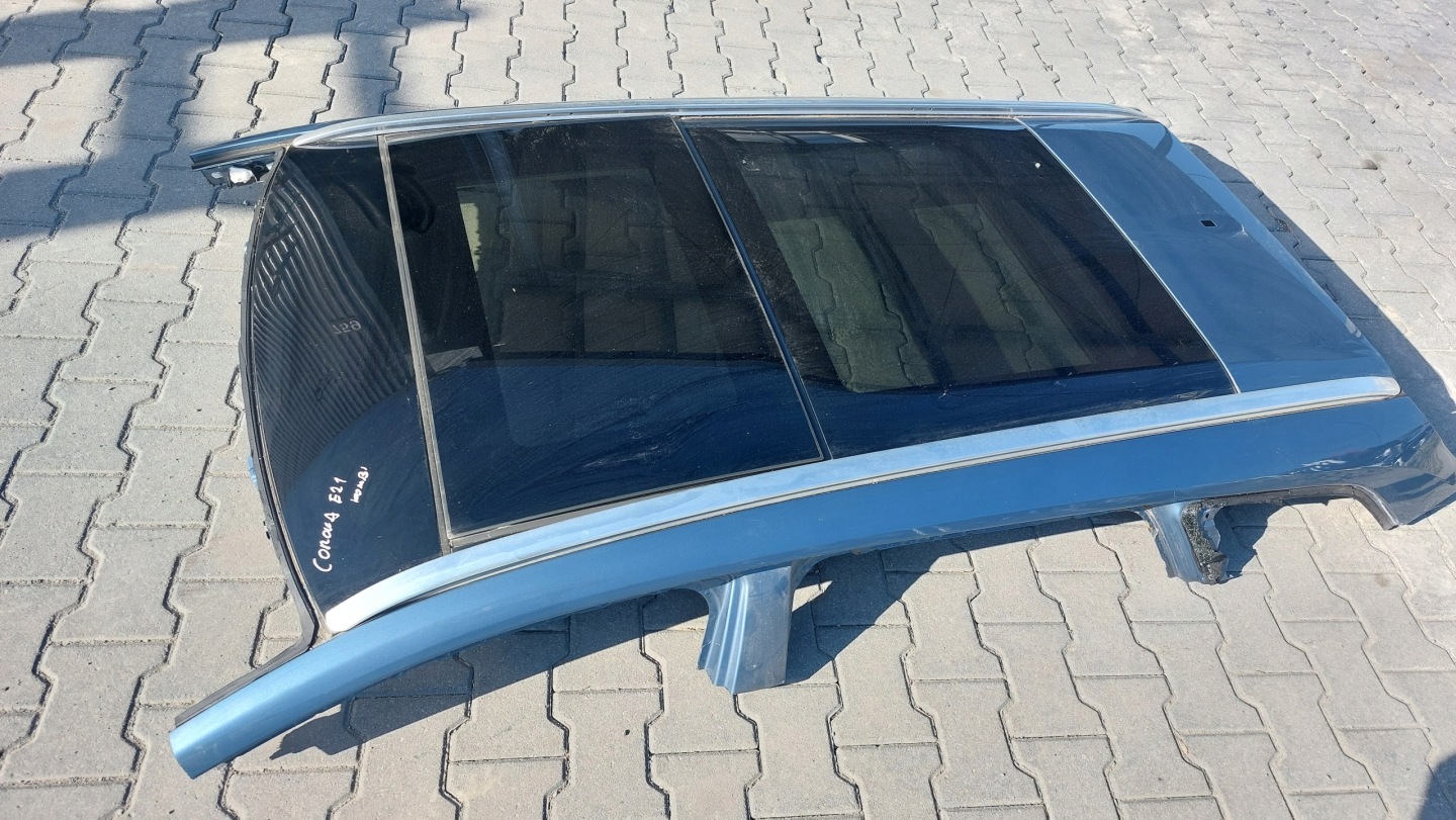 TOYOTA COROLLA E21 KOMBI 18-23r dach PANORAMA Schiebedach
