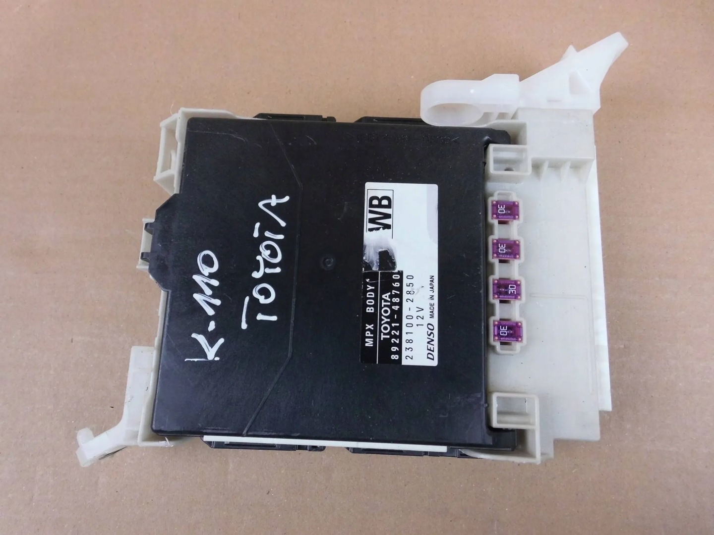 Lexus RX450H 2018 module control unit komfortu MPX 8922148760