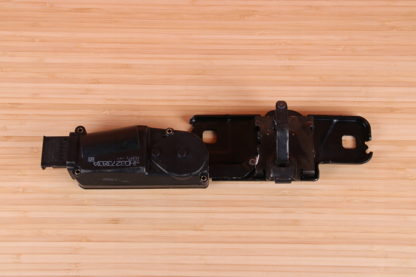 AUDI A8 D4 lock DOCIAG bonnet boot 4H0827383A