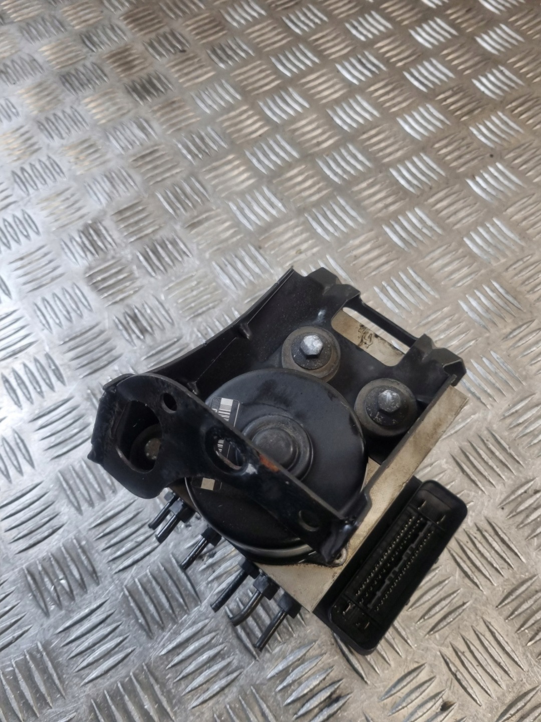 pumpa ABS VW SHARAN 7M3 907 379 E