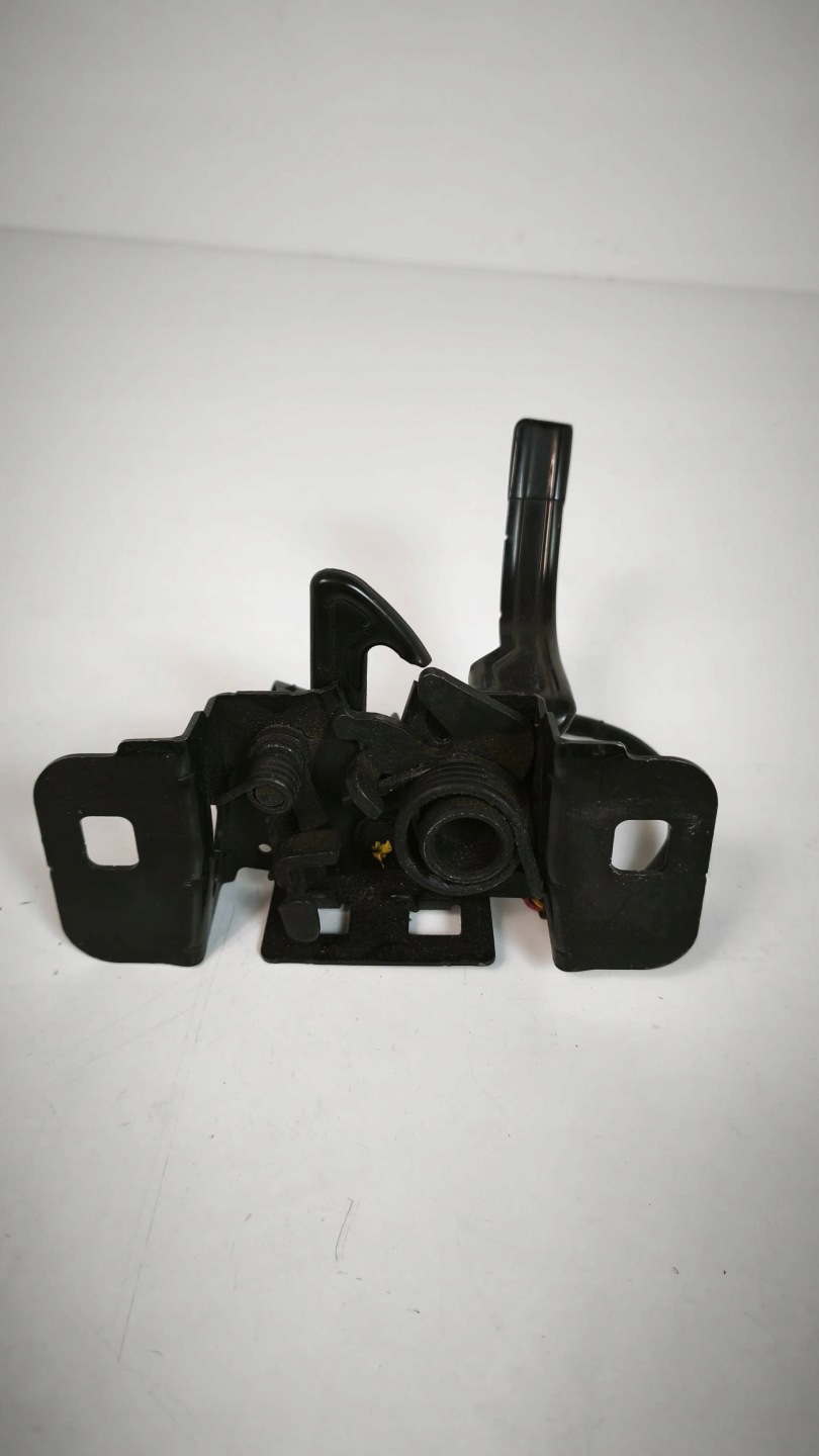 Opel Astra K bonnet latch lock 39216601
