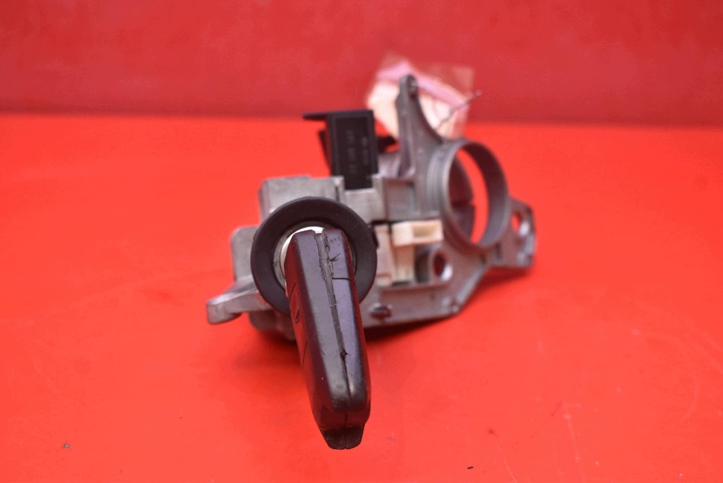 ignition key N0501882 OPEL ZAFIRA B 1.9 CDTI 120 KM 05-10