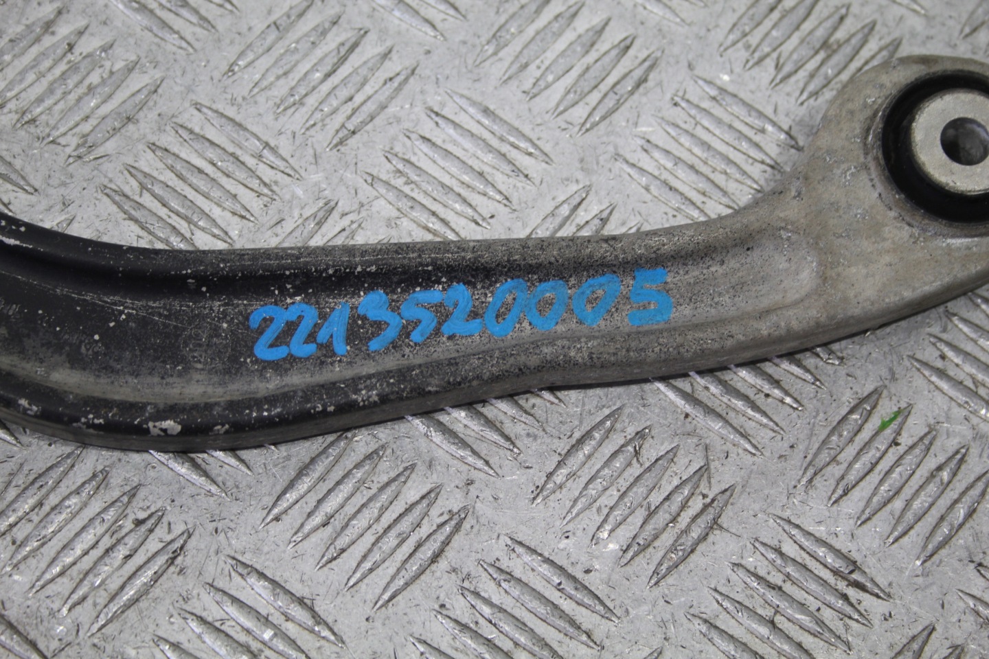 QUERLENKER LINKS HECK S-KLASA W221 LIFT A2213520005