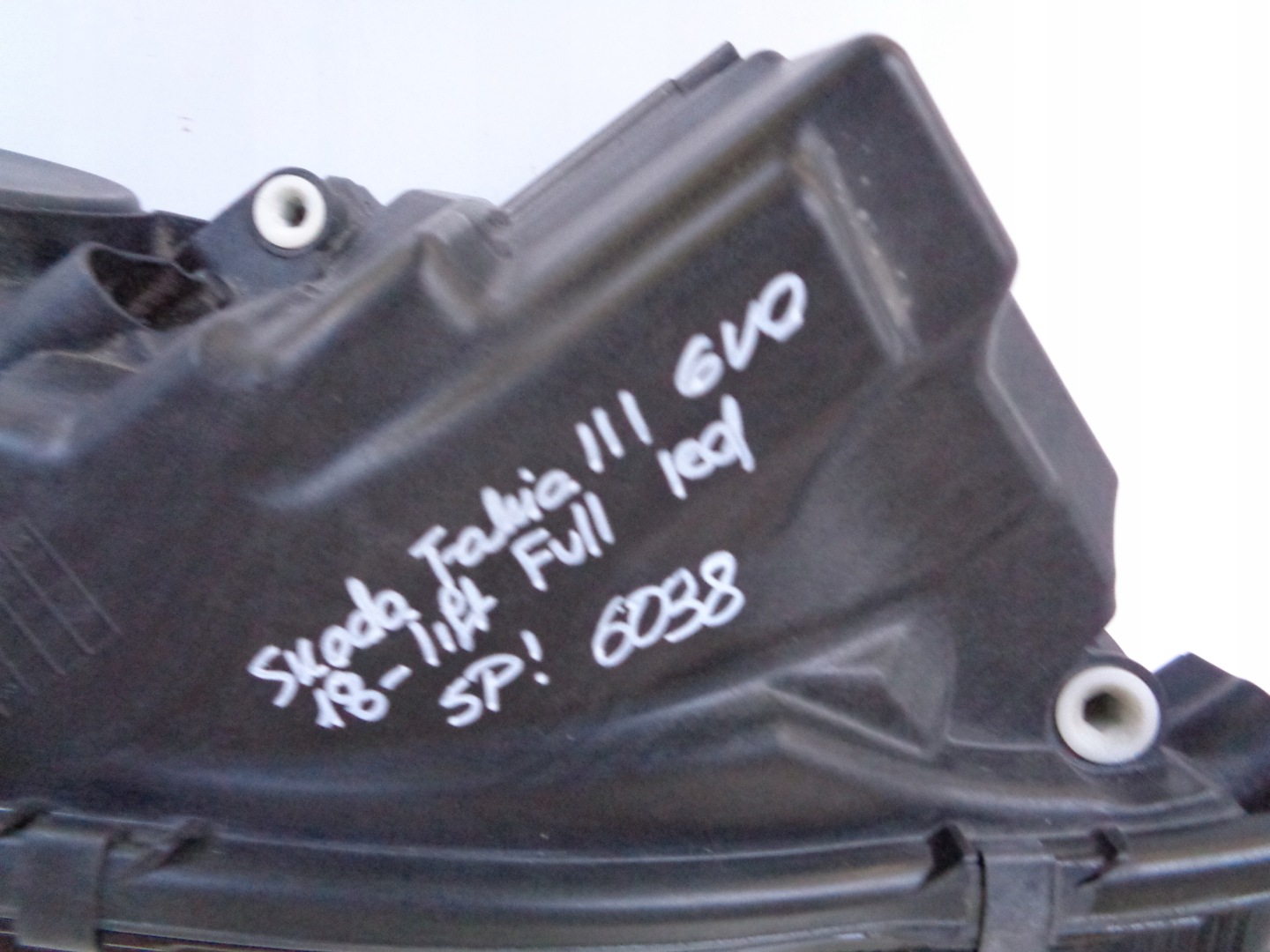 light left REFLEKTOR SKODA FABIA III 3 6V 6V0 18- LIFT FULL LED
