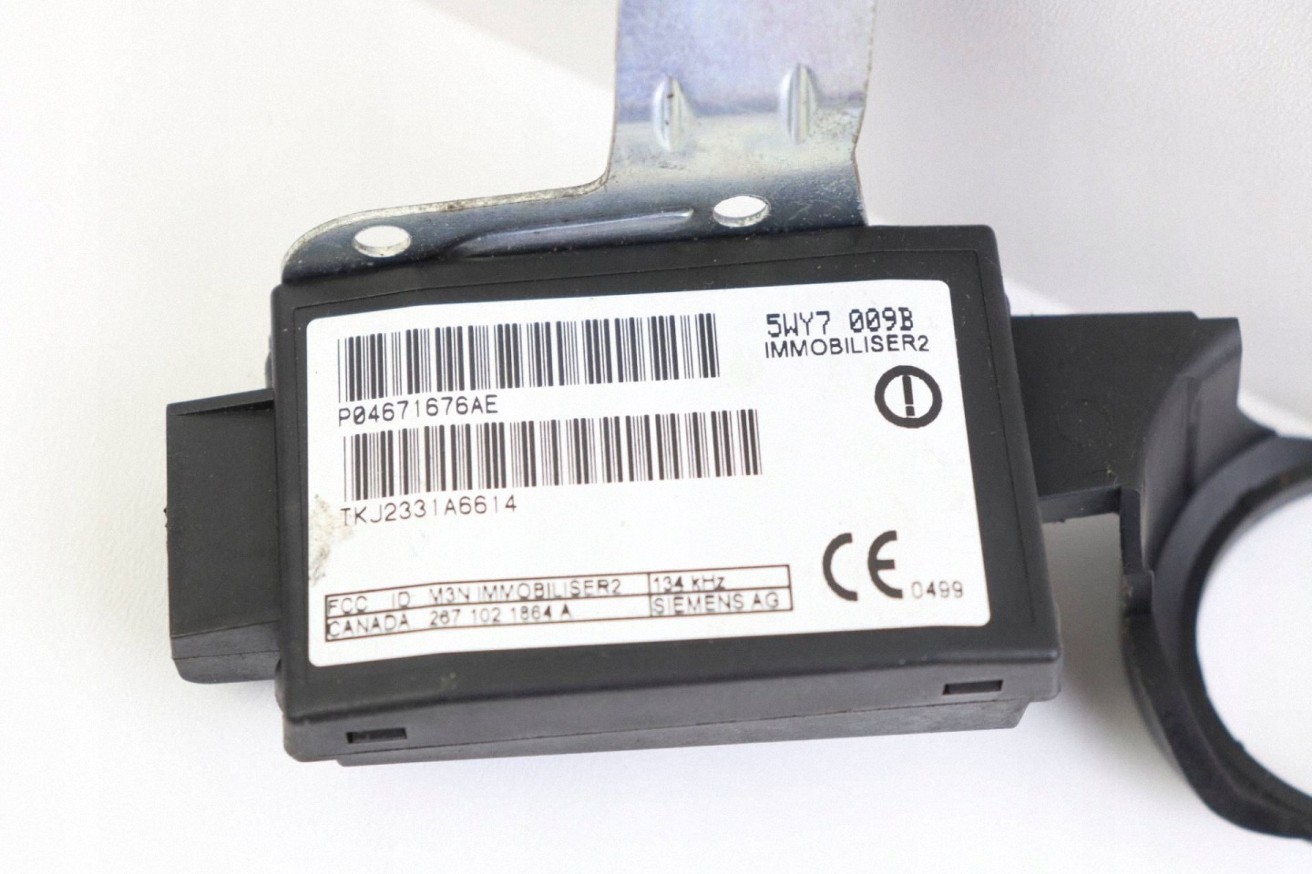CHRYSLER PT CRUISER e modulo IMMOBILIZERA PETLA STACYJKI IMMO P04671676AE