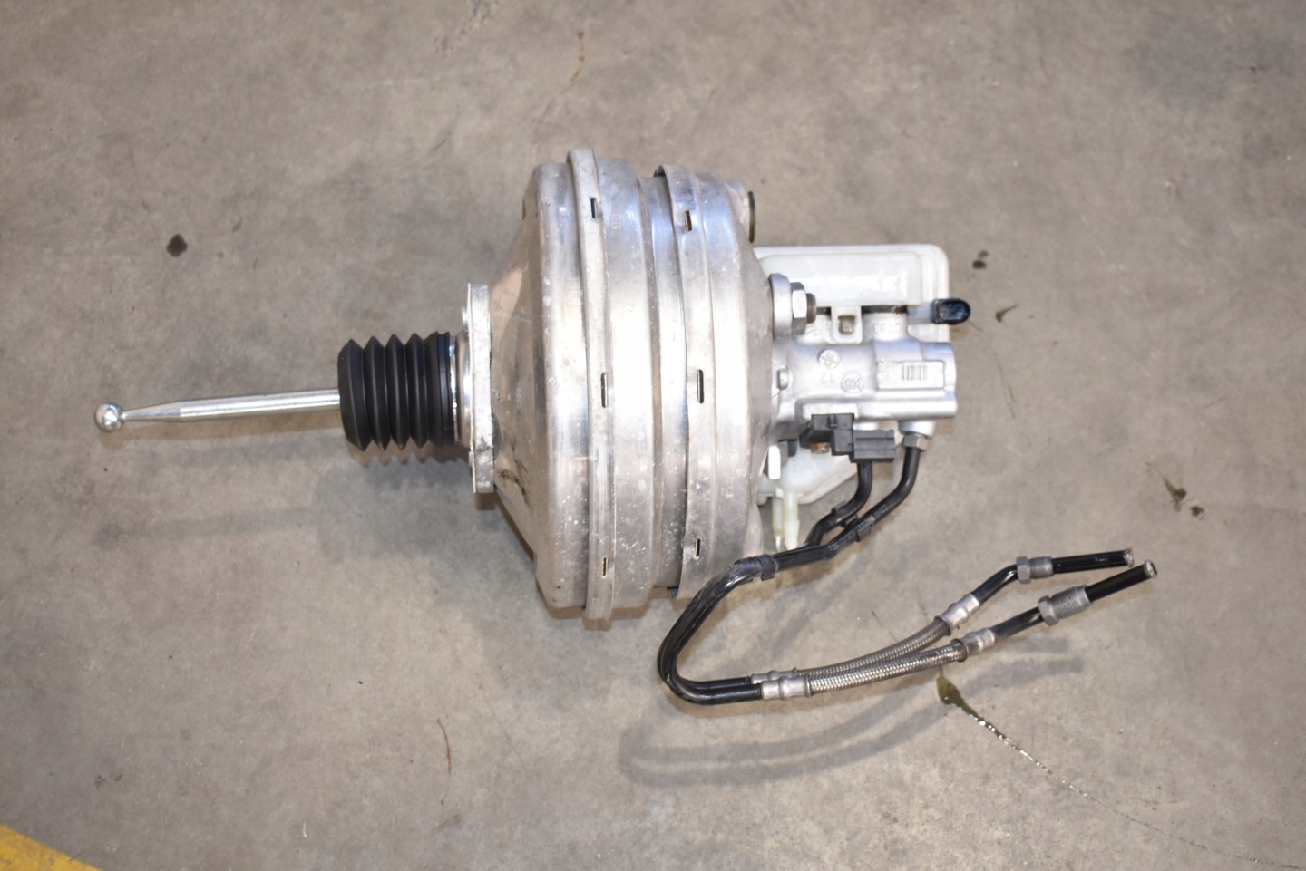 IDEALNE servo pumpa brzdové + hadice PORSCHE 991 1