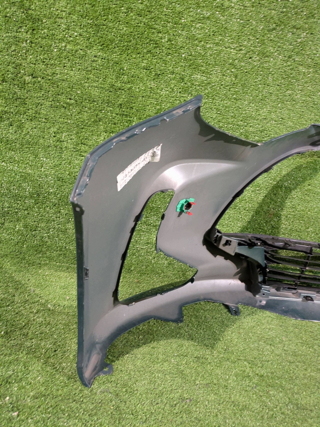 front bumper front TOYOTA YARIS IV NR.Z9479