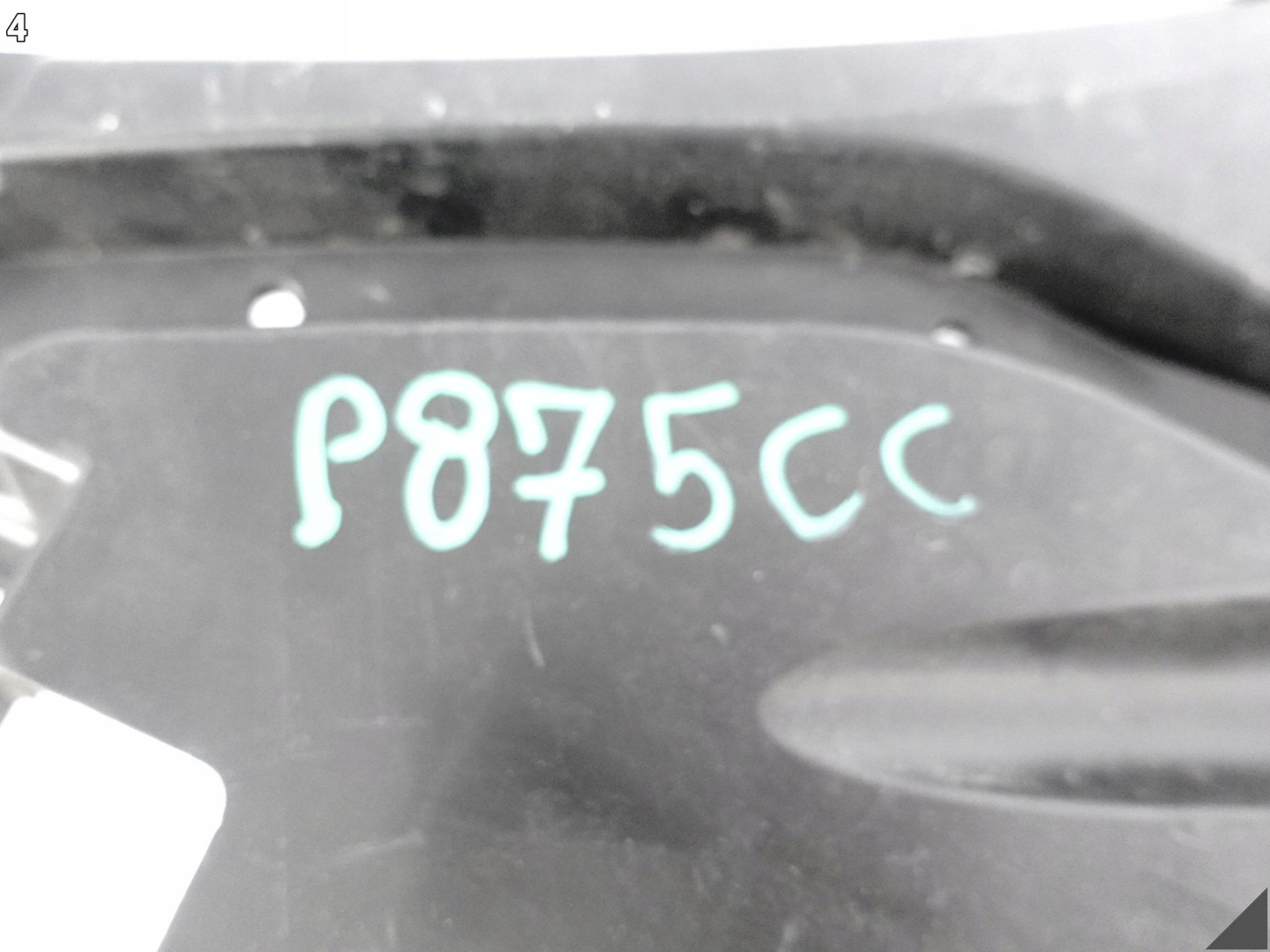 VOLVO XC60 II 17- support bracket holder W bumper left rear part 32296032