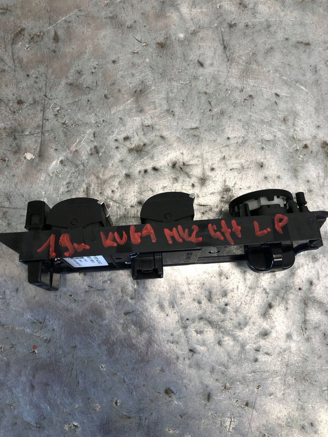 window control switch left front FORD KUGA MK2 LIFT F1ET-14A132-CC
