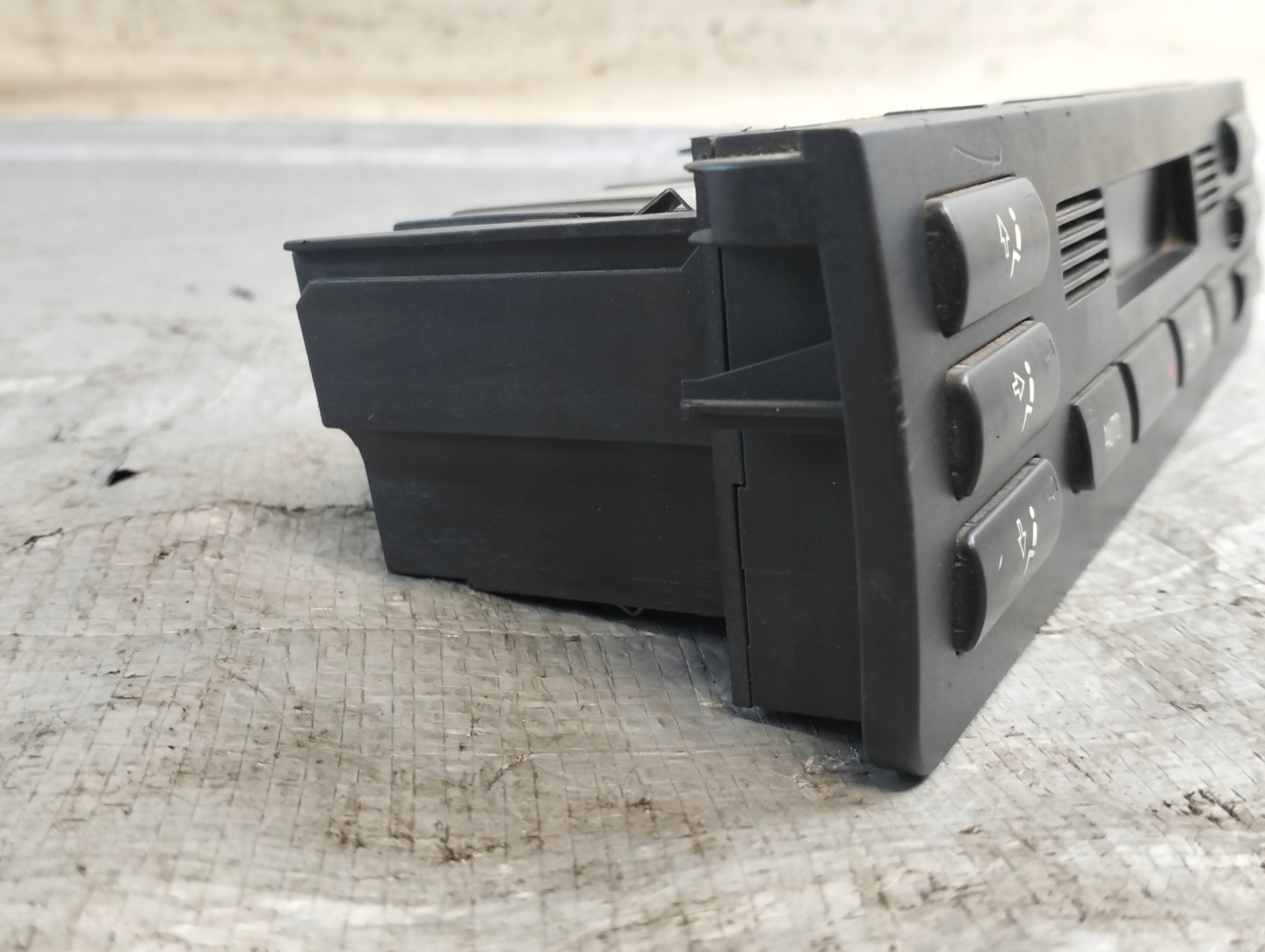PANEL klími klimatizaci BMW 3 E46 98-05r OE 6902440