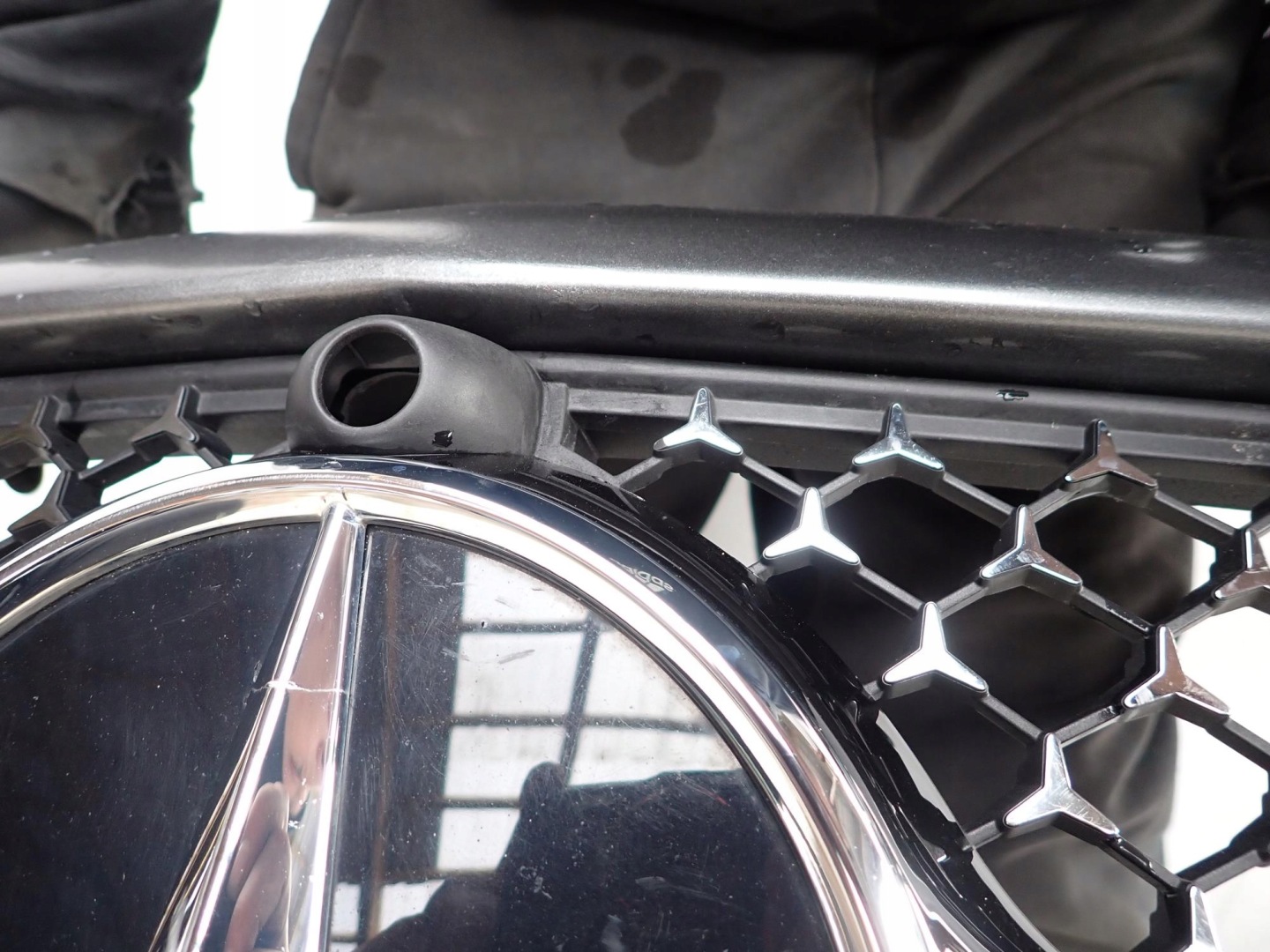 MERCEDES C-KLASA W206 AMG 21-> bumper front front PDC
