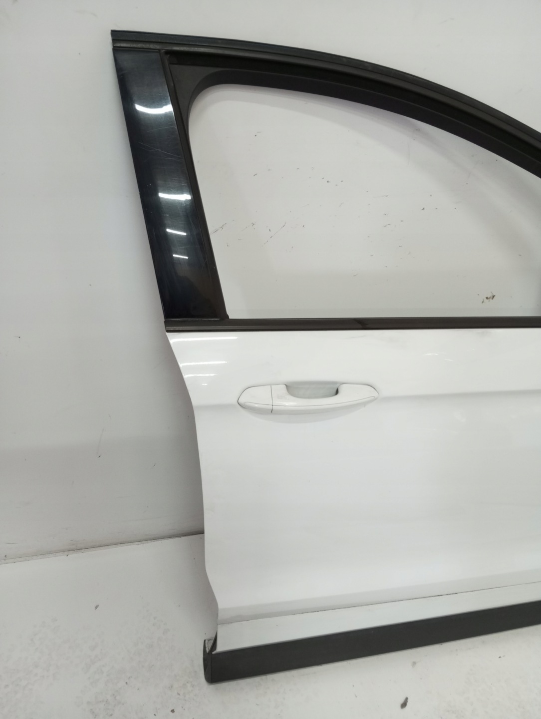 dvere pravé predné FORD EDGE 16R
