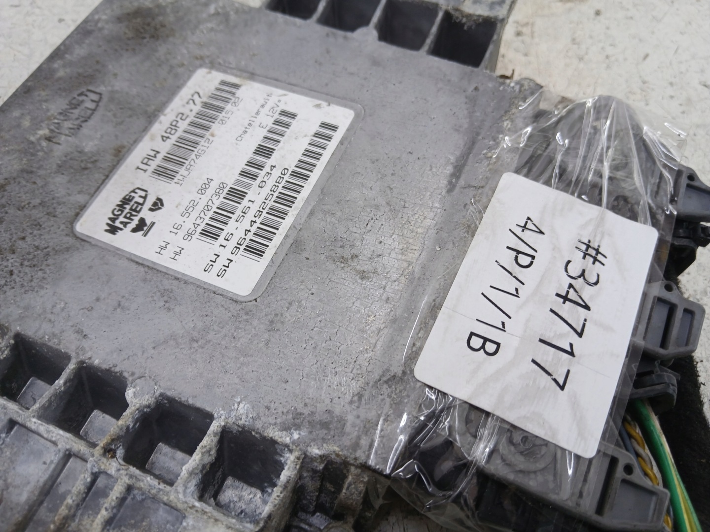 PEUGEOT 206 1.1 control unit of the engine 9644925880