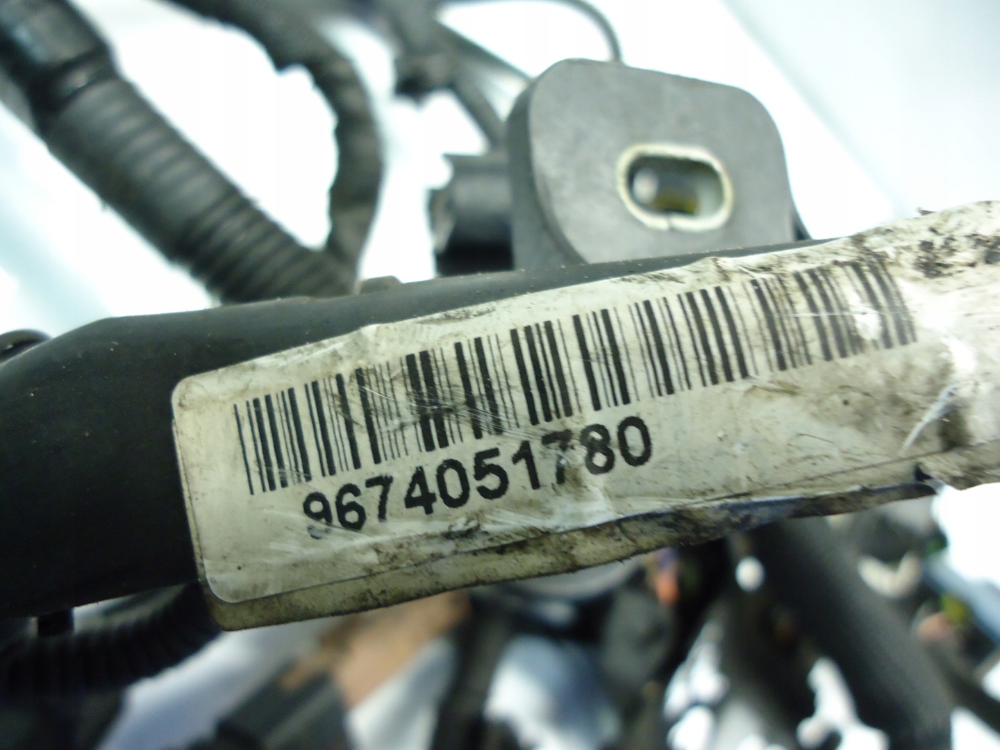 PEUGEOT 508 1.6 E-HDI bundle motor wiring 9674051780