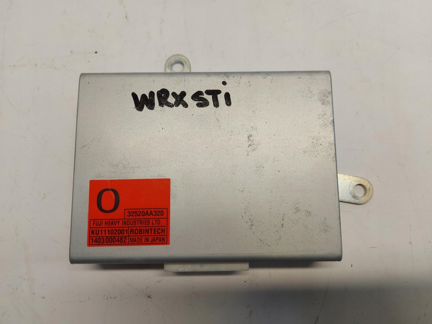 Subaru WRX STI 2015r computer control unit module ecu 2,5 turbo 32520aa320