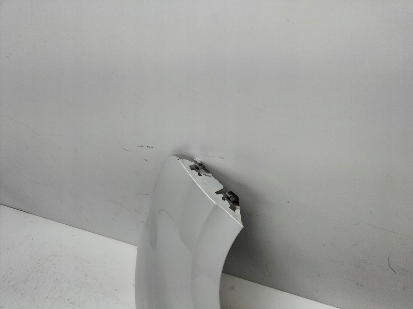 fender front front right PEUGEOT 208 and 12-19