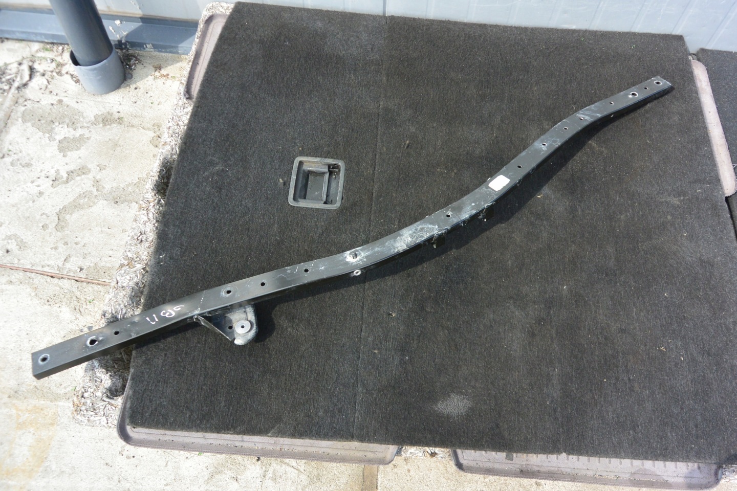 brace under the window MASERATI GHIBLI III