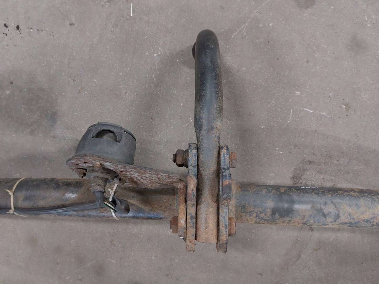 tow + TABLICZKA + bundle VOLKSWAGEN PASSAT B5 KOMBI
