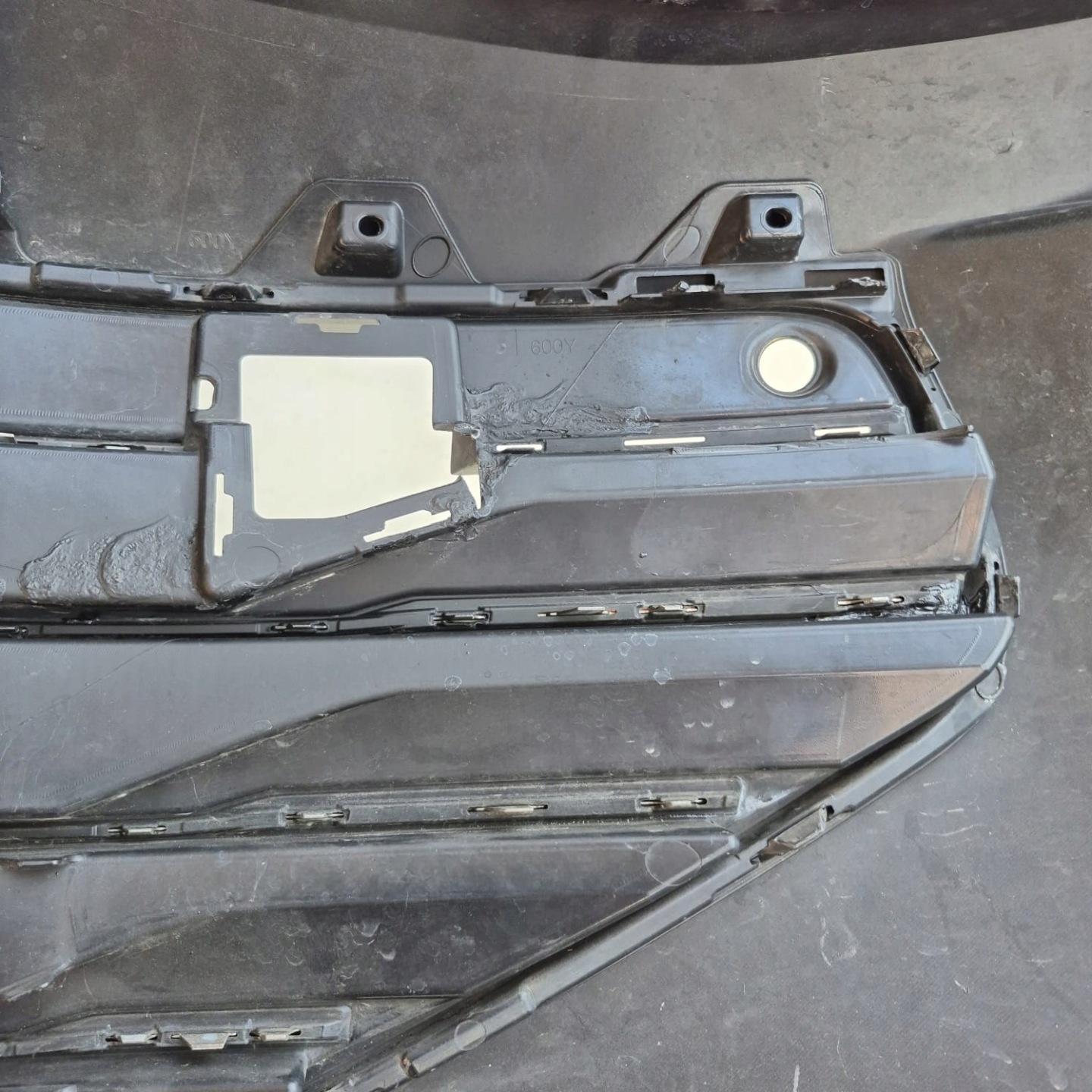 VW PASSAT B9 23-> Stoßstange vorne vorne PDC