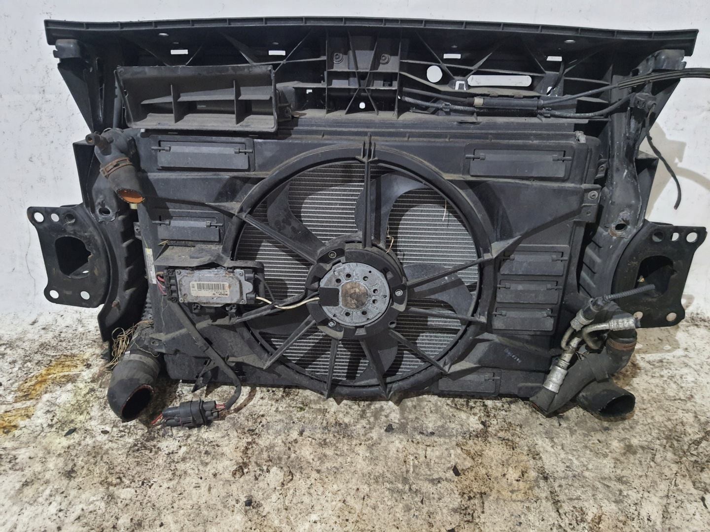 VOLKSWAGEN CADDY TOURAN 11-15 support panel for radiators