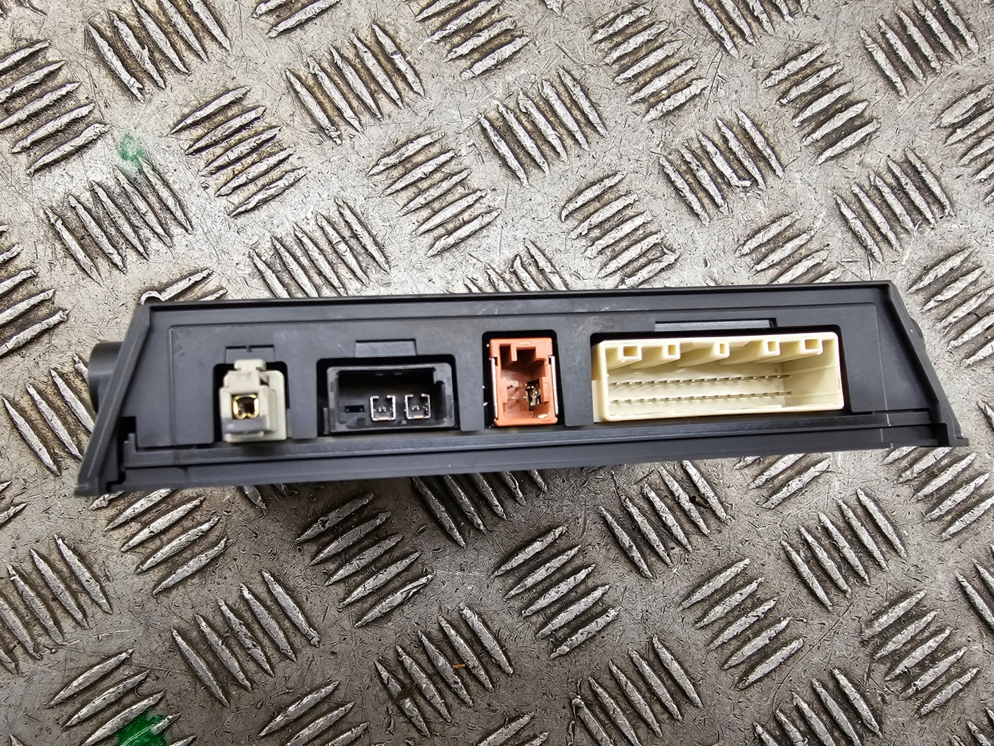 SX4 S-CROSS II 23R control unit module 3B320-63T04 3B32063T04 411000-2500