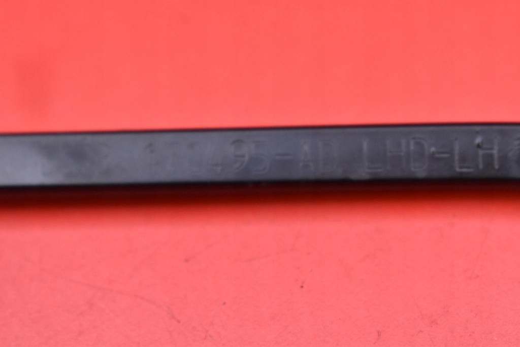 wiper arm front EU DS73-17B589-AD FORD MONDEO MK5 14-20