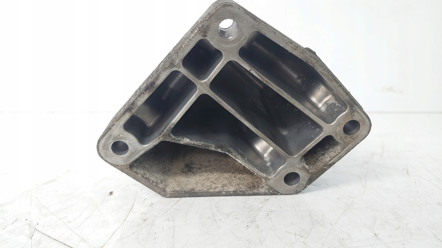Mercedes ML W164 engine mount A6422230204