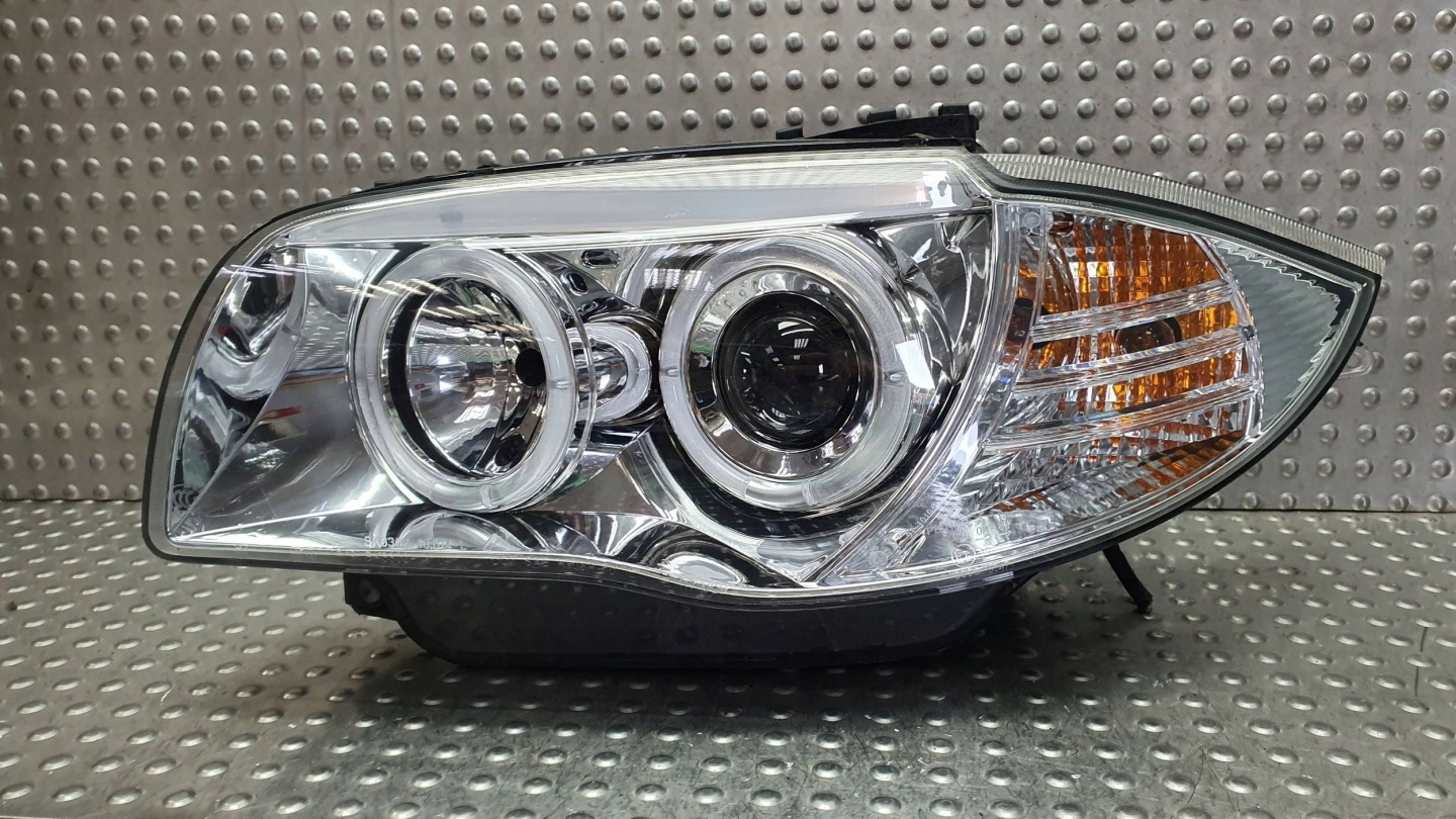 light front left BMW 1 E87 SONAR Angel Eyes ringi 04
