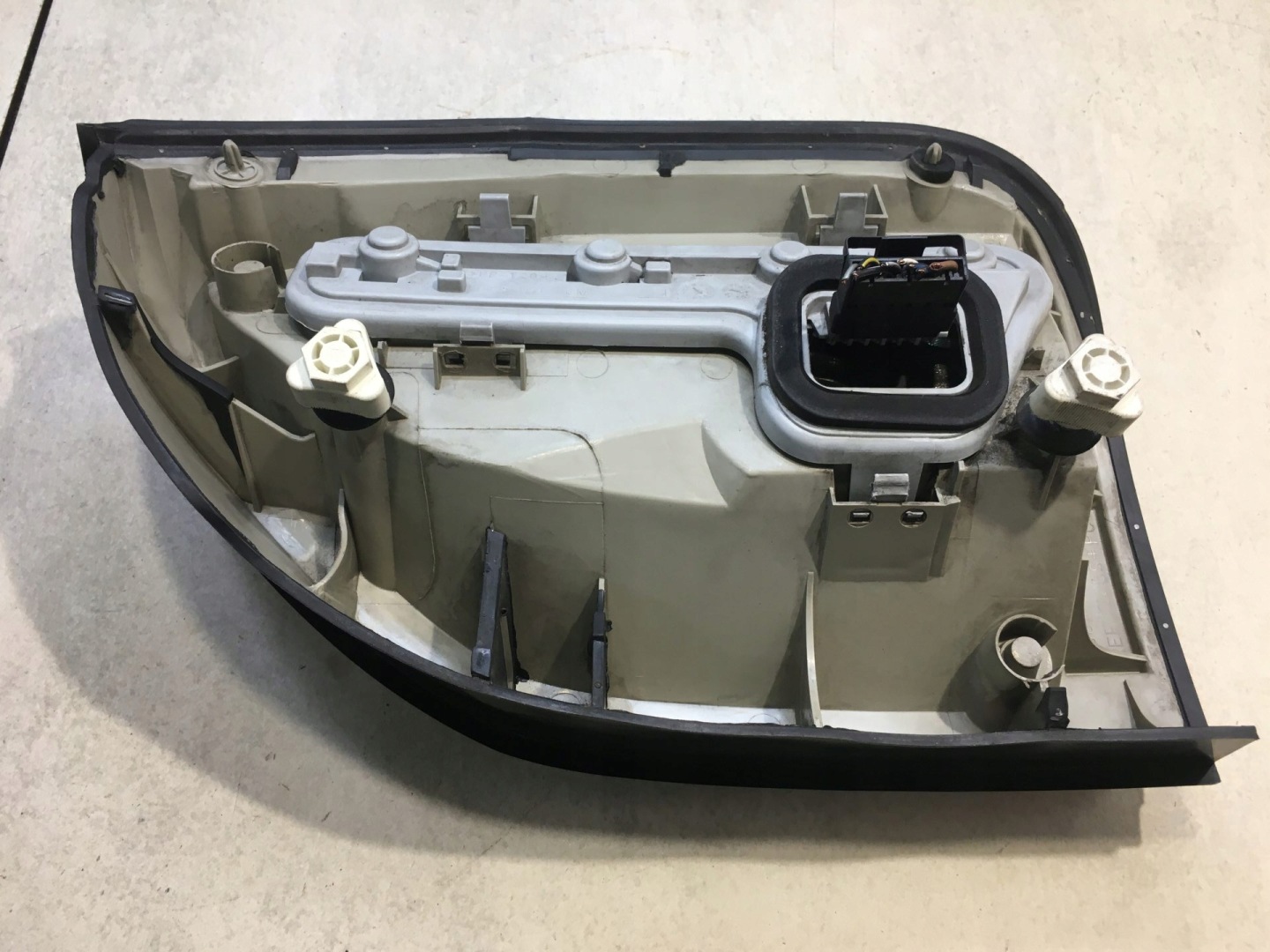 light left rear part OPEL ZAFIRA A FL 2.0 DTI 16V