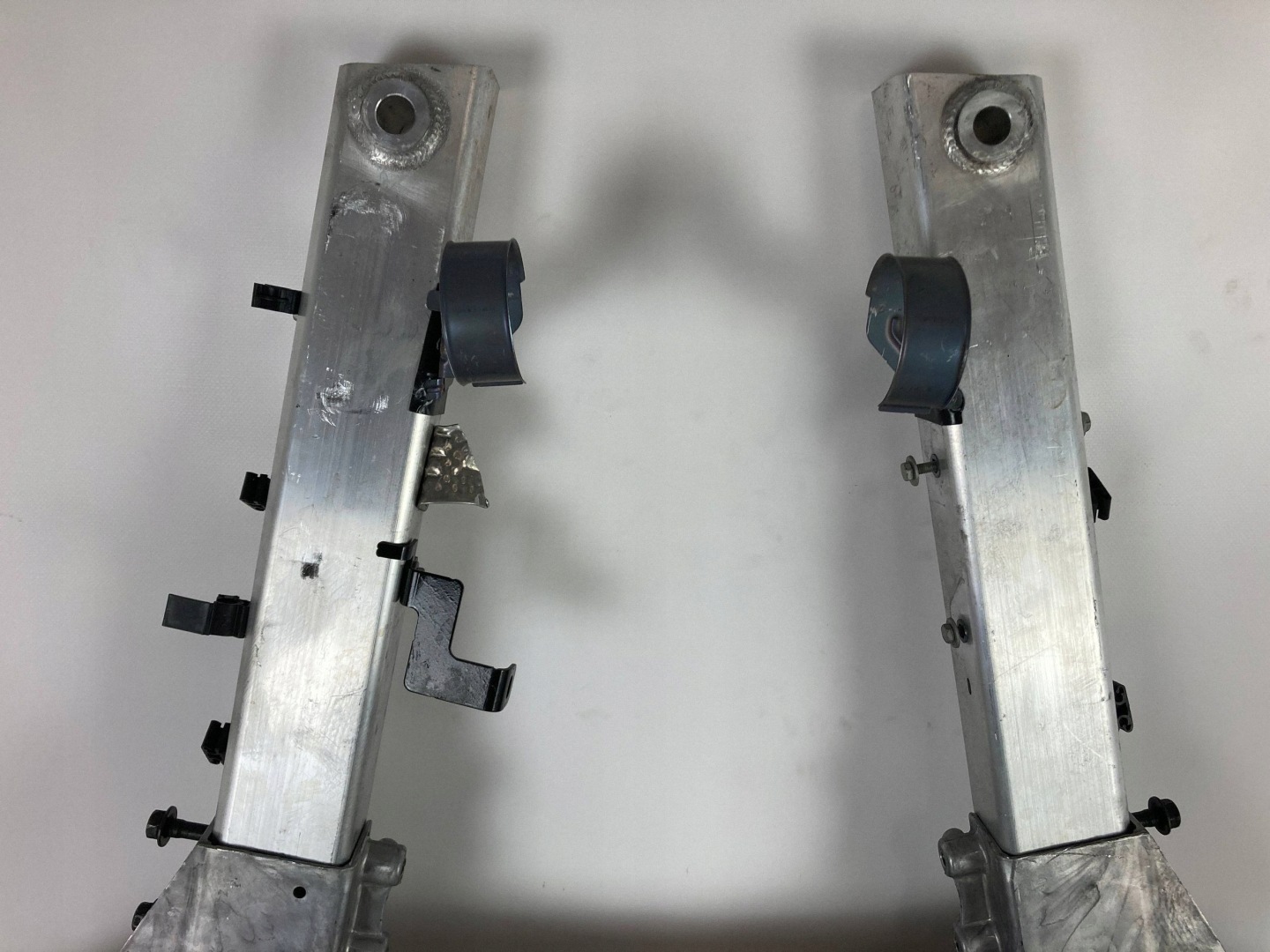Chevrolet Corvette C8 Stingray, Z06 subframe axle beam rear. complete 2020-26 OEM