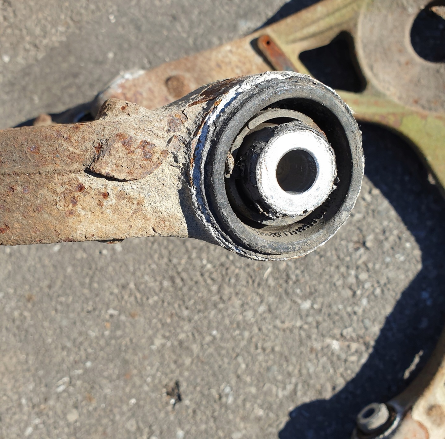 arm lower rear right left MERCEDES ML W164 R W251 OE