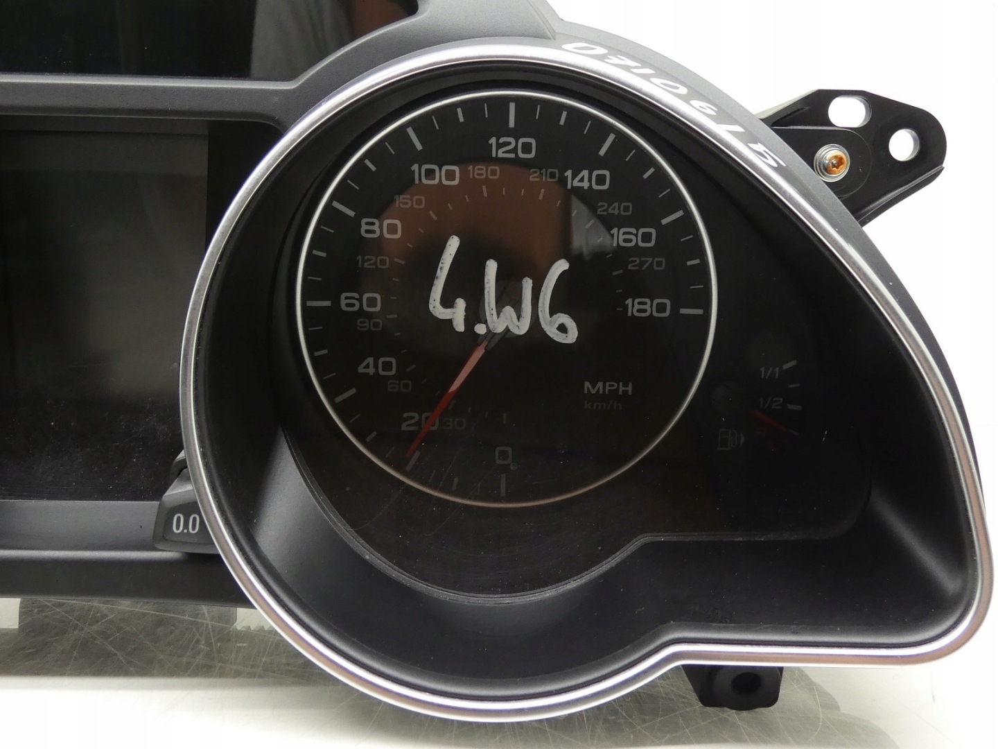 dials dials display A5 8T 1.8 TFSI CDH MQZ 8T0920983