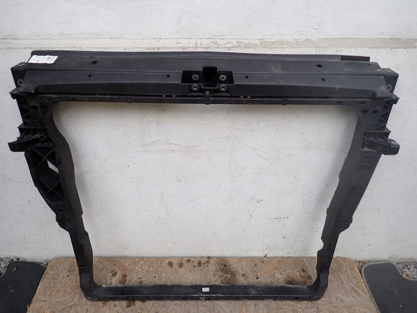 support panel for radiators pillar iron VW CRAFTER II 7C MAN TGE 2016- 7C0805588