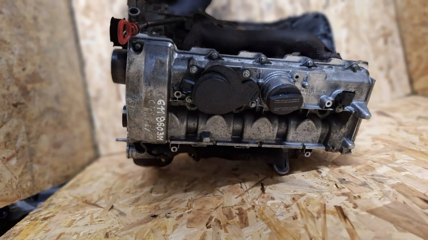 engine 611960 MERCEDES W202 2.2 CDI unprotected pillar