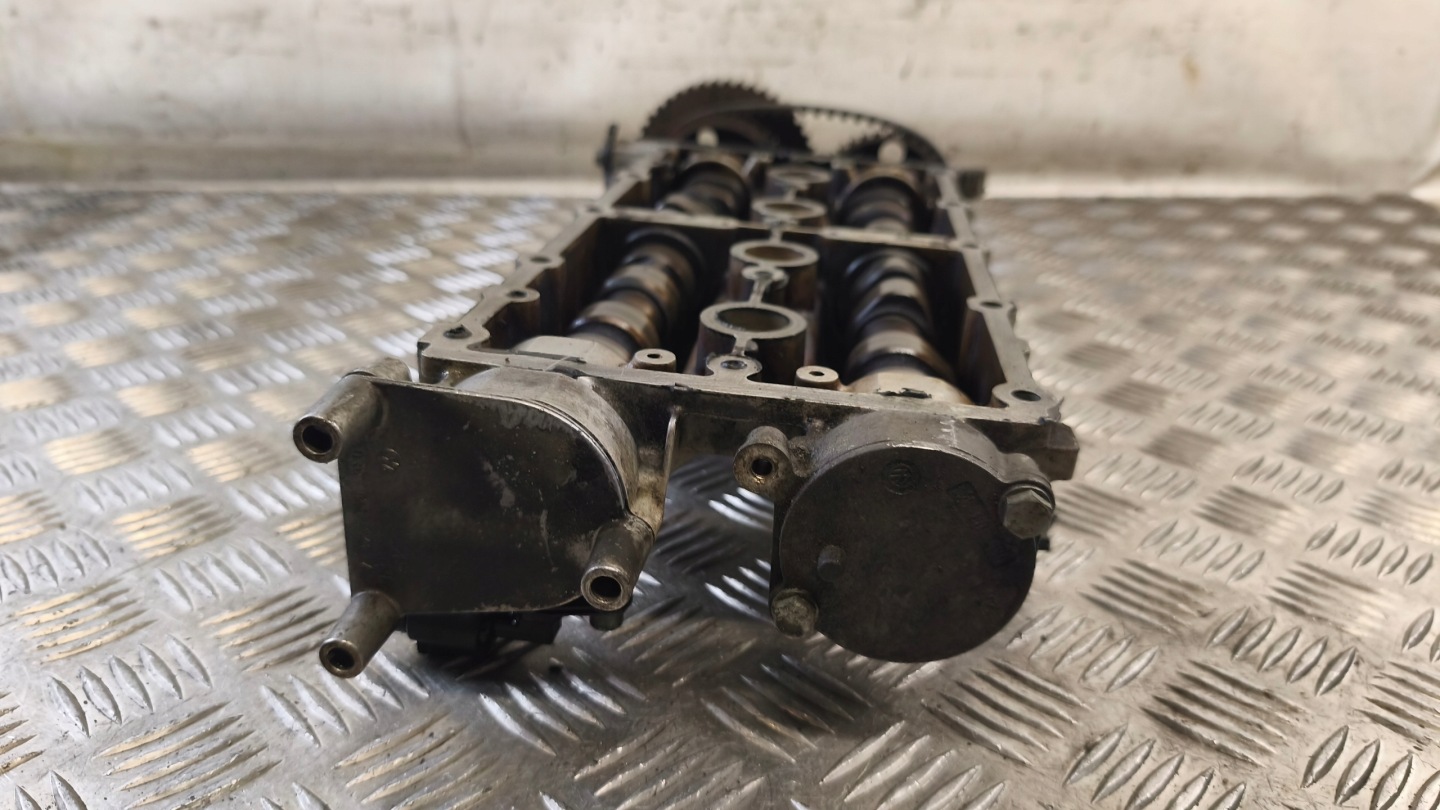 vačky rozvodu kryt ventilů VW GOLF IV 1.4B 55kW