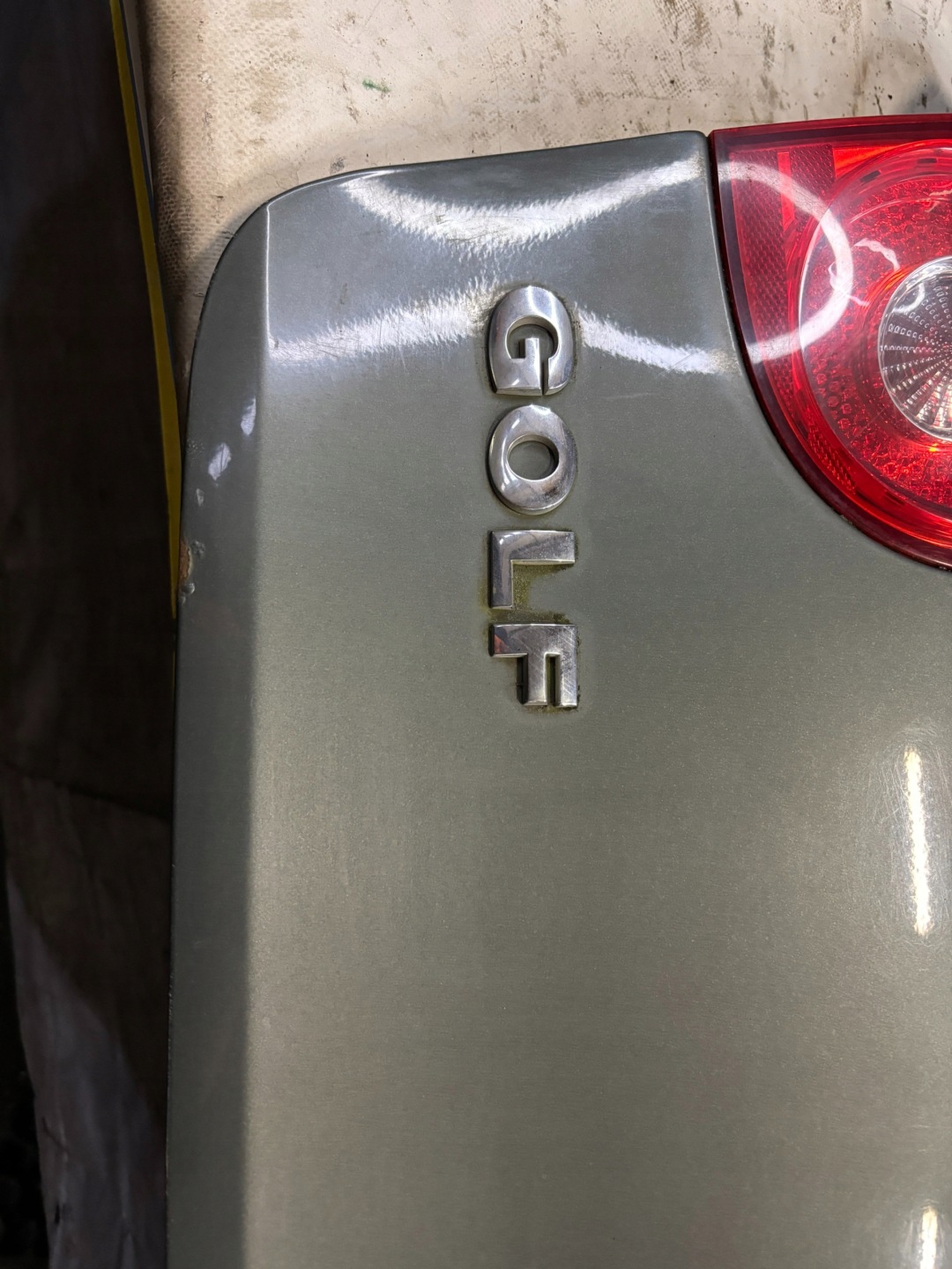 trunk door boot Volkswagen Golf V 5 HB 5D k: LA6Q