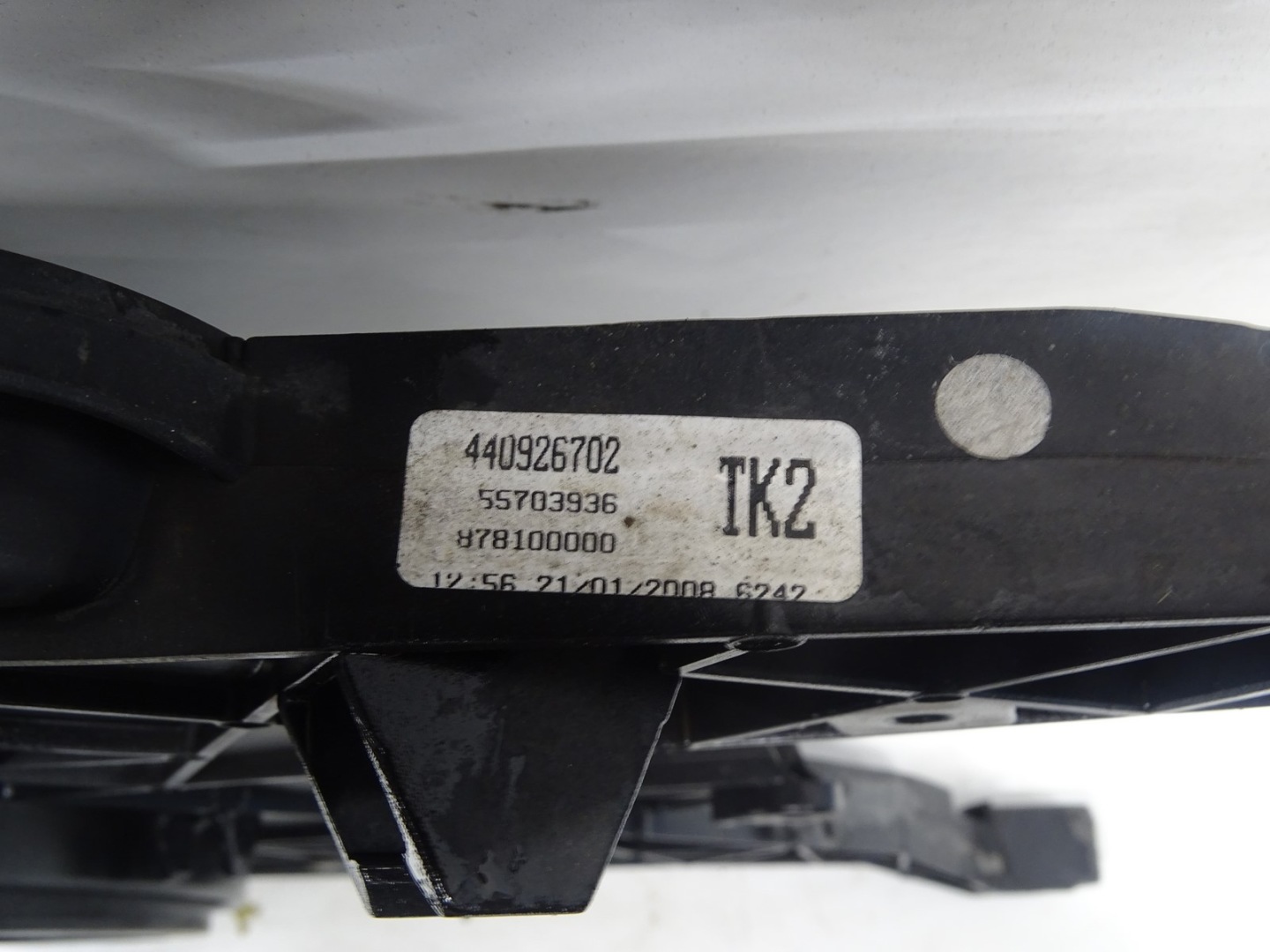 ventilátor chladiče OPEL CORSA D 1.6 OPC VXR 55703936