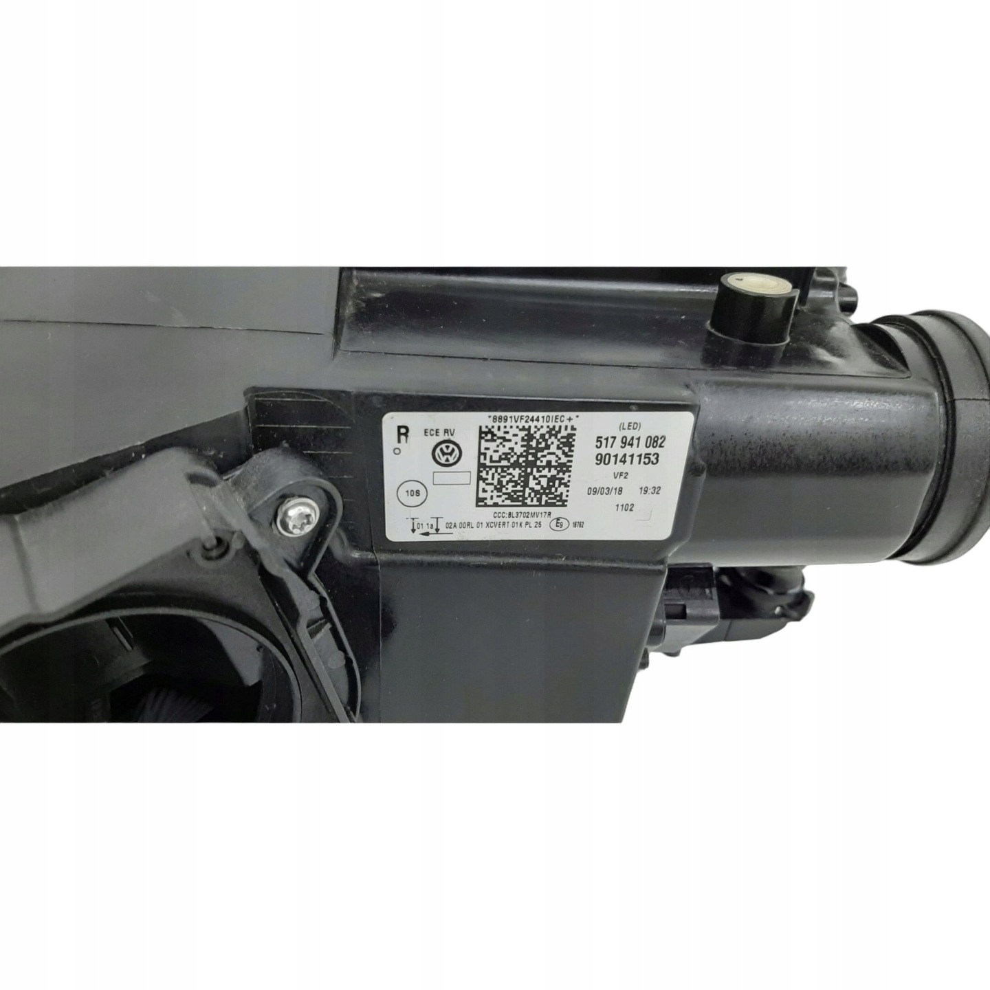 light right front VW SPORTSVAN LIFT 18R 517941082