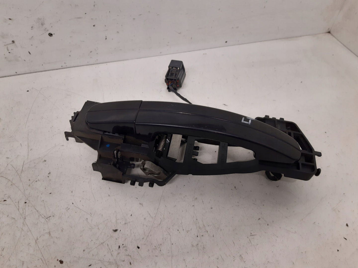 handle left rear part AV6T14F303AAB Ford C-max MK2