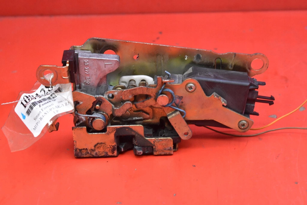 lock door left front front EU 23277802 SMART FORTWO 1 and LIFT 00-07